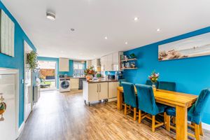 Photo 11- click for photo gallery